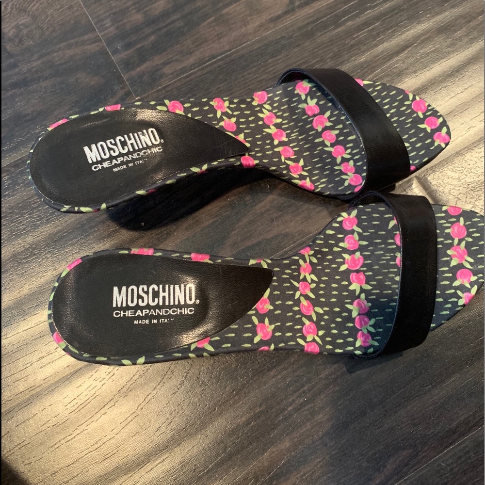 Moschino black slip-on kitten heels - Picture 3 of 5